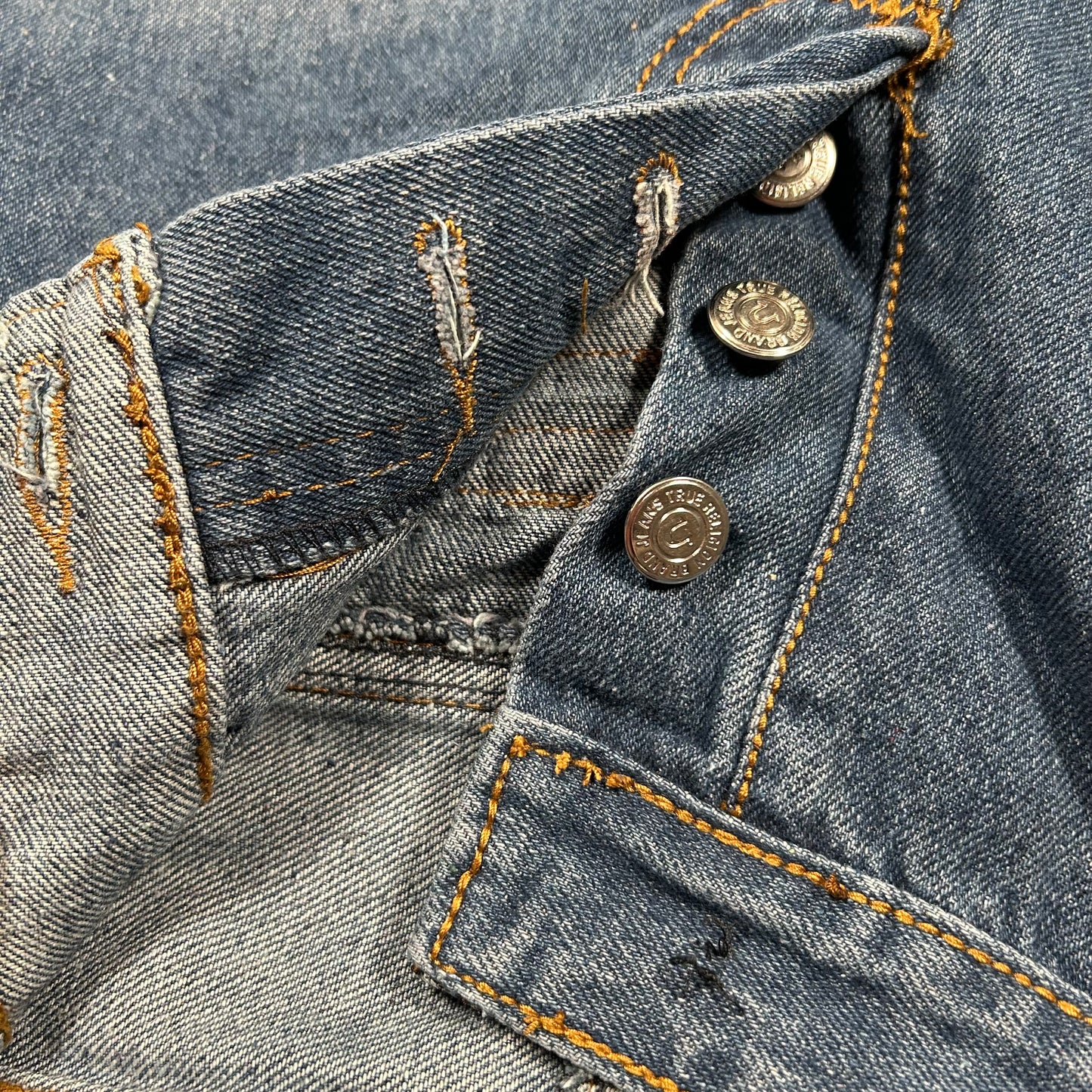 TRUE RELIGION BLANK (no buttons)