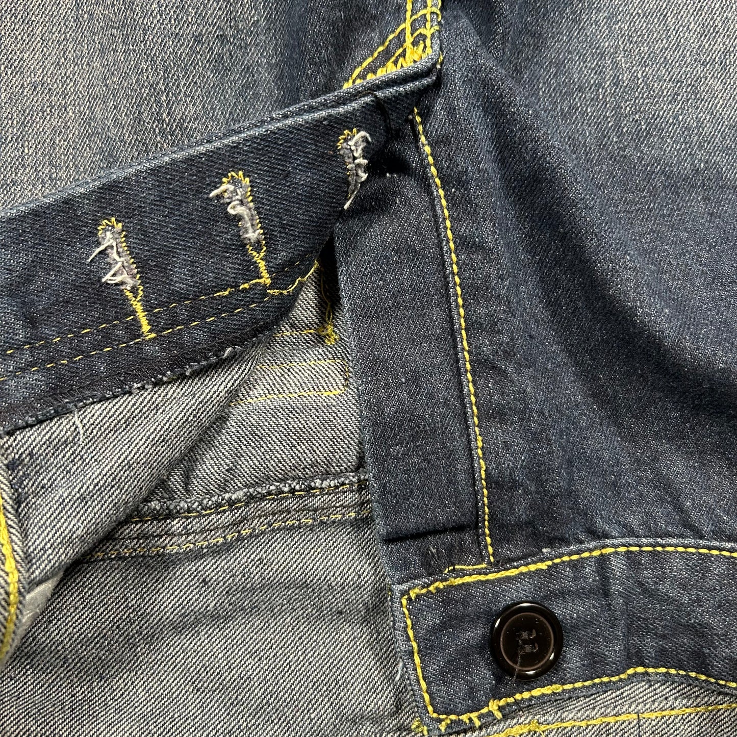 TRUE RELIGION BLANK (no buttons)