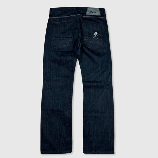 G-STAR RAW (32')